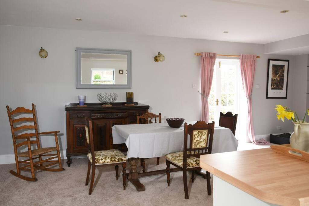 Cotswold Dog-Friendly Holiday Home Stroud  Luaran gambar